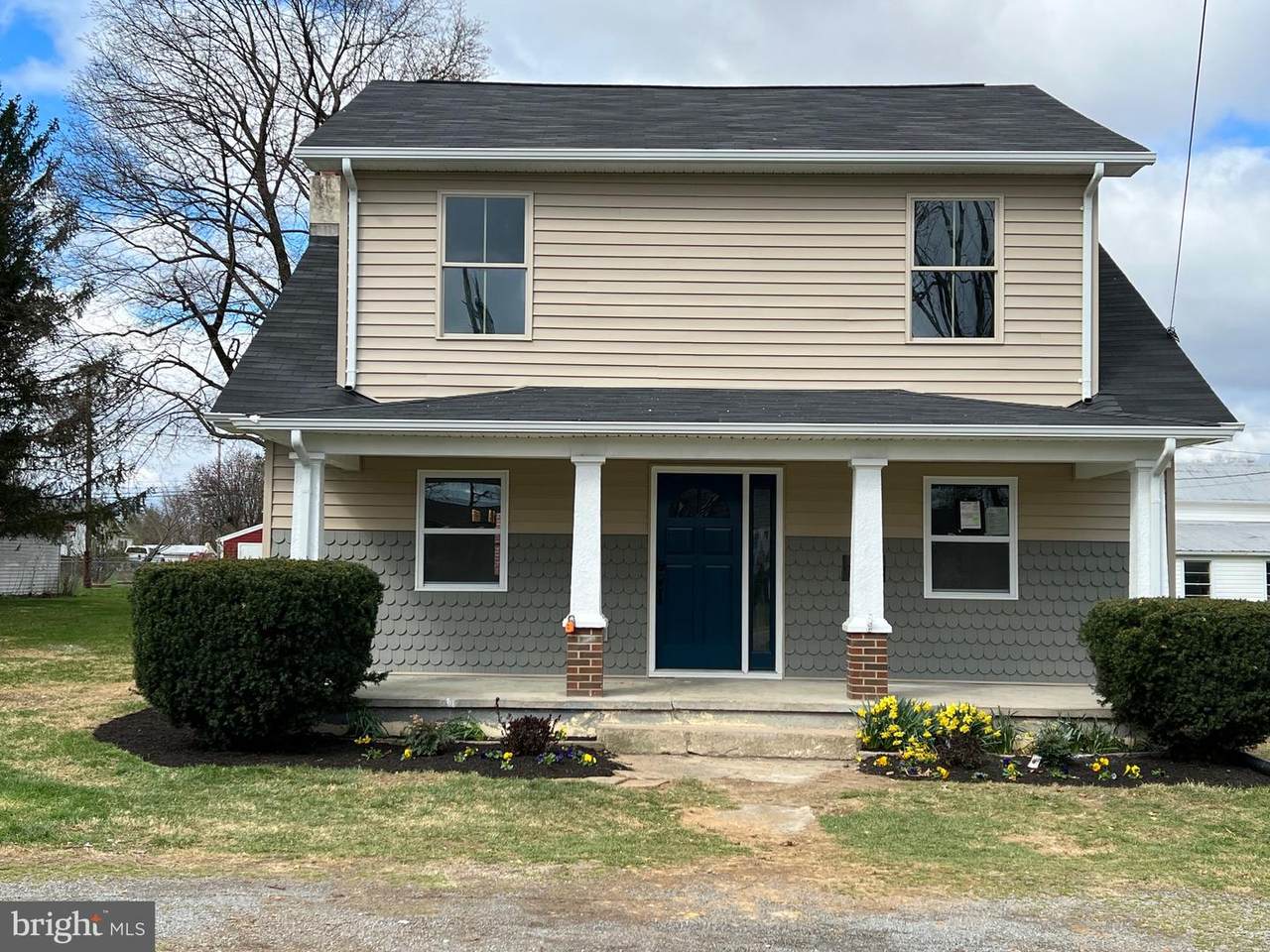 129 Euclid Avenue - Photo 1