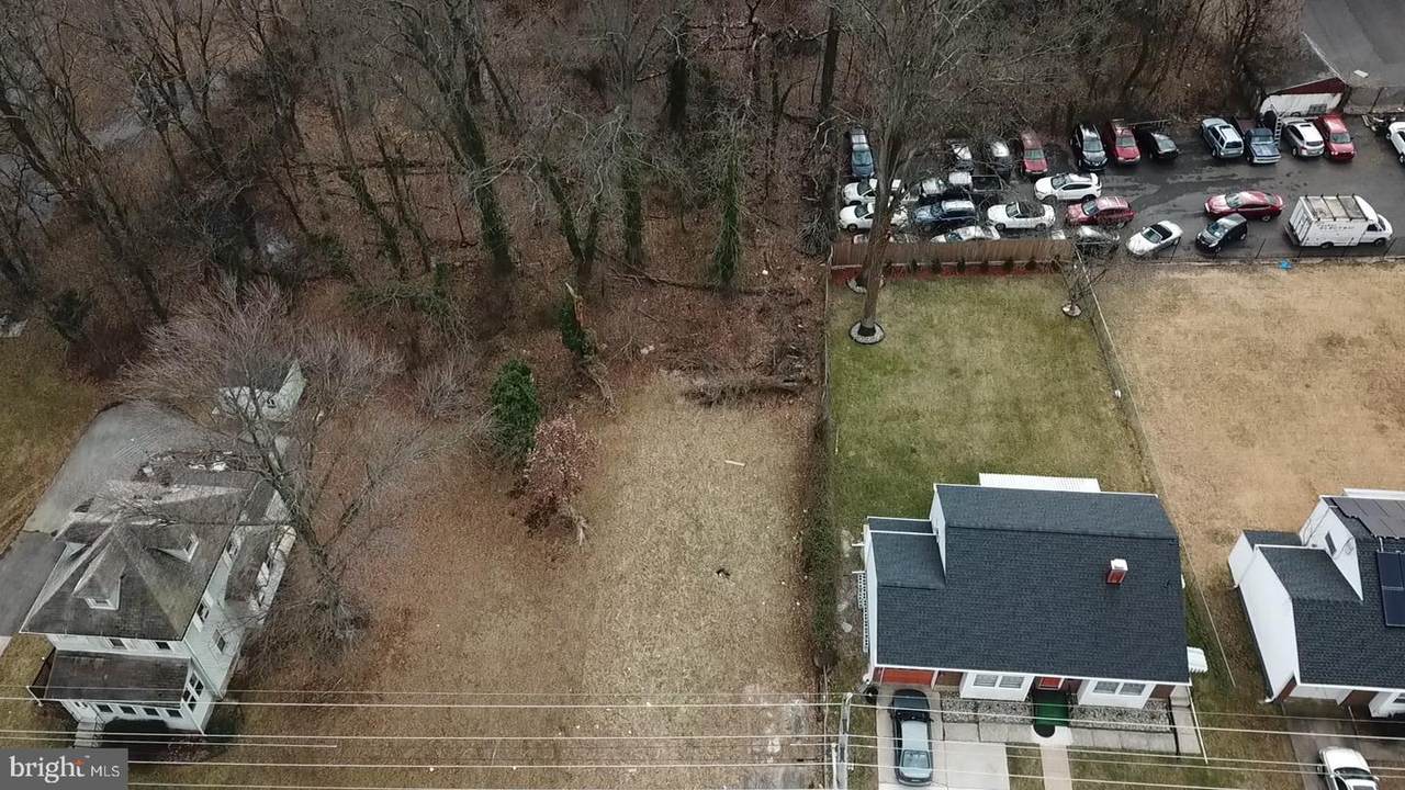 508 Evesham Avenue - Photo 1