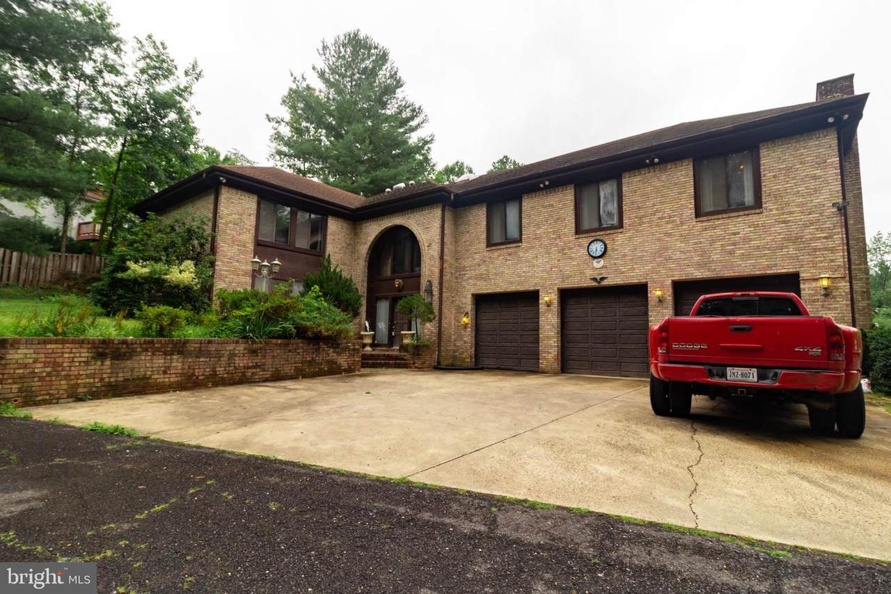 3346 Prosperity Avenue - Photo 1