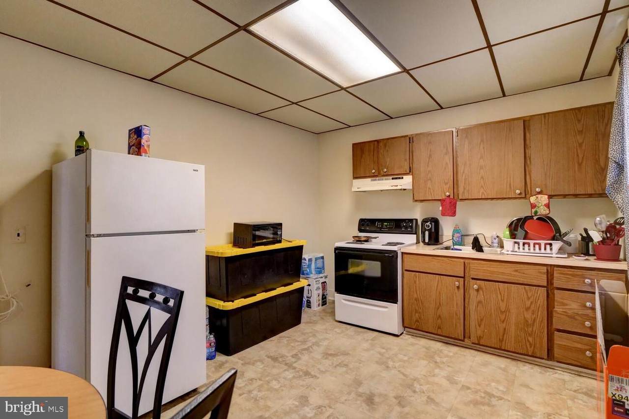 227 Maryland Avenue - Photo 1