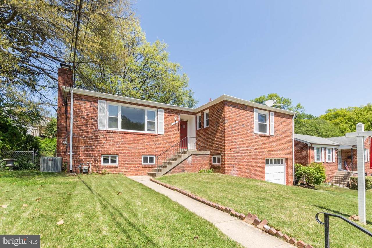 404 Hinsdale Court - Photo 1