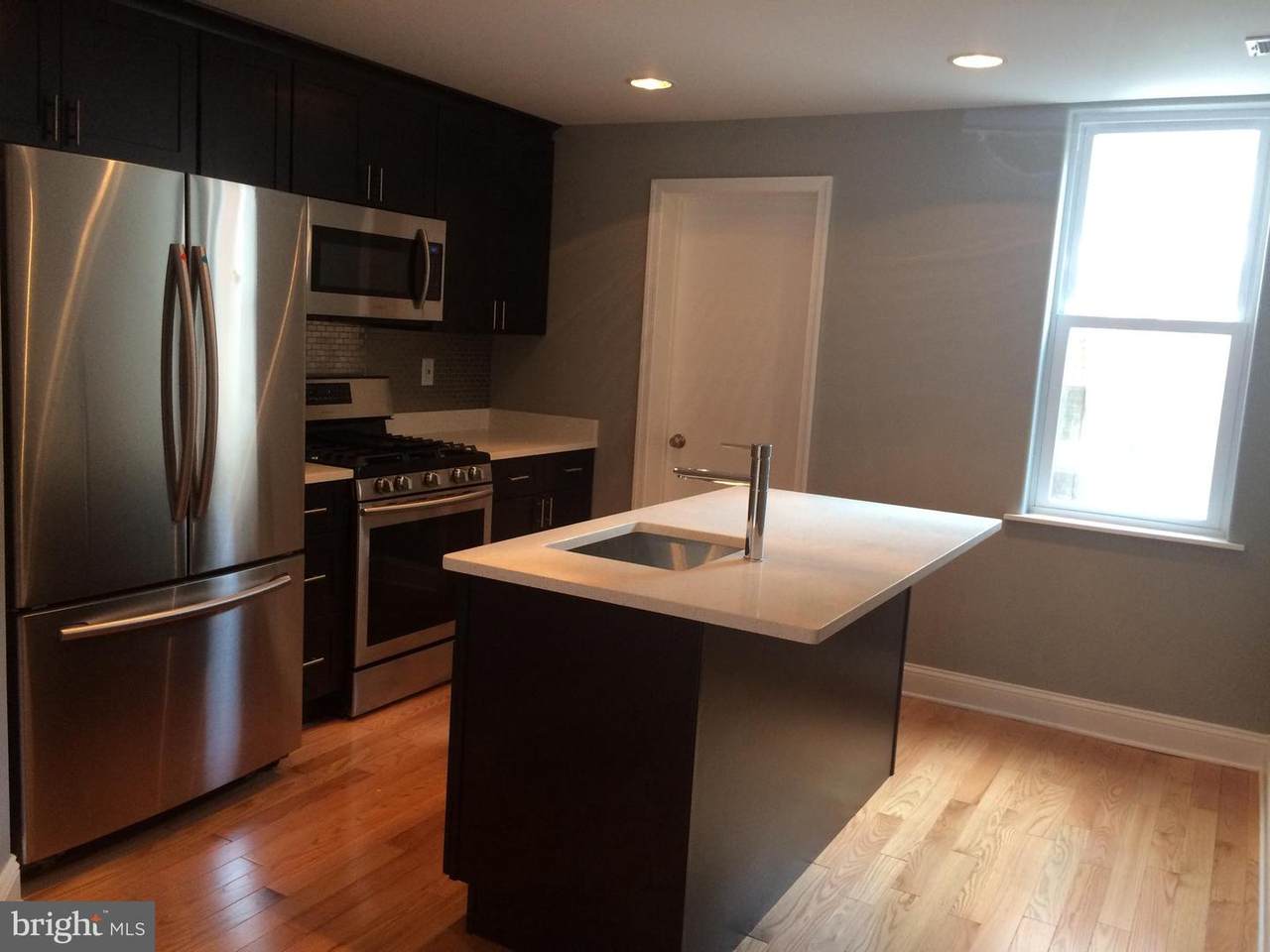 908 Christian Street - Photo 1