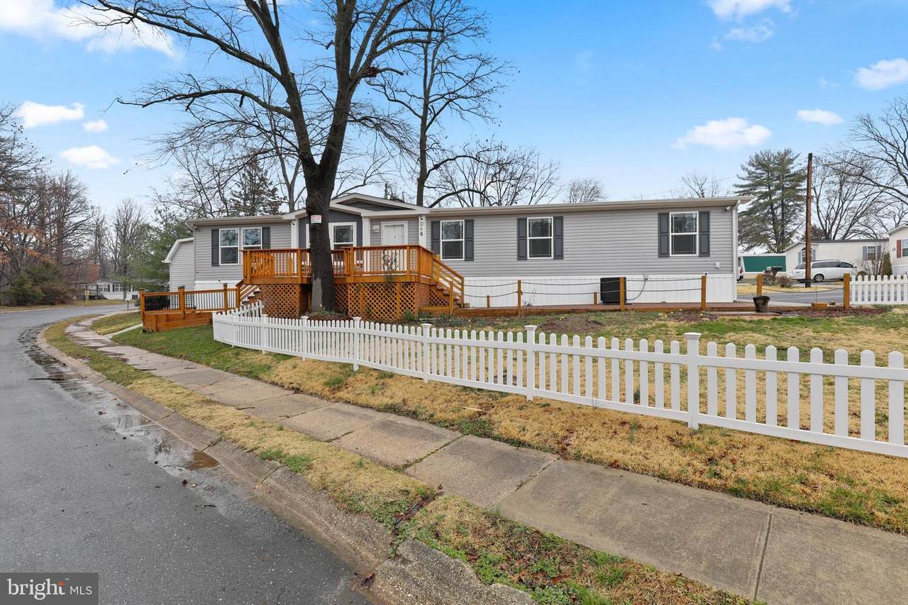 7810 Clark Road - Photo 1