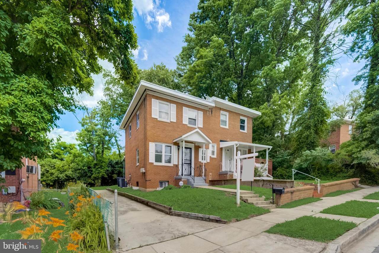 4924 Maury Place - Photo 1
