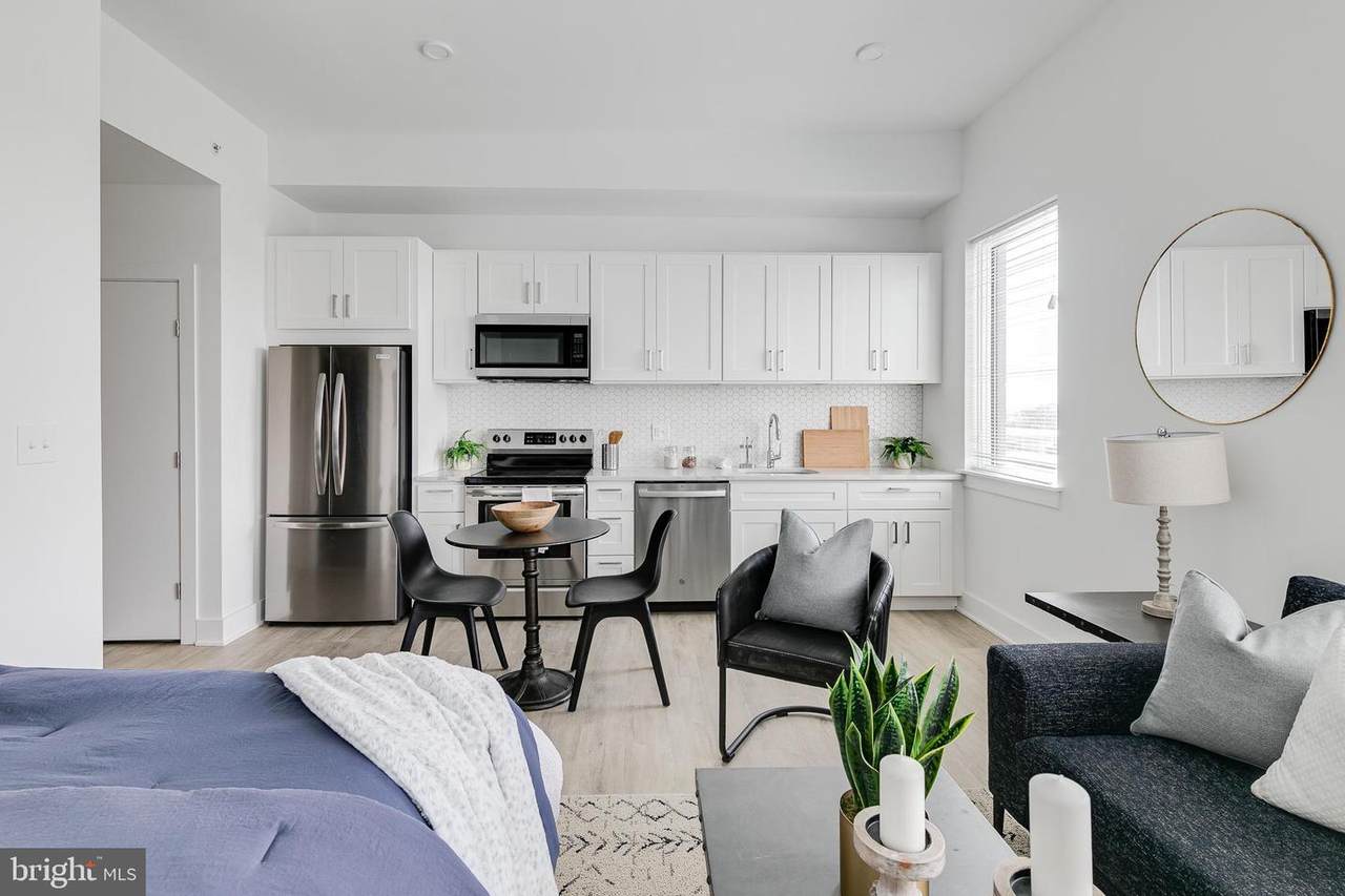 2201 Washington Avenue - Photo 1
