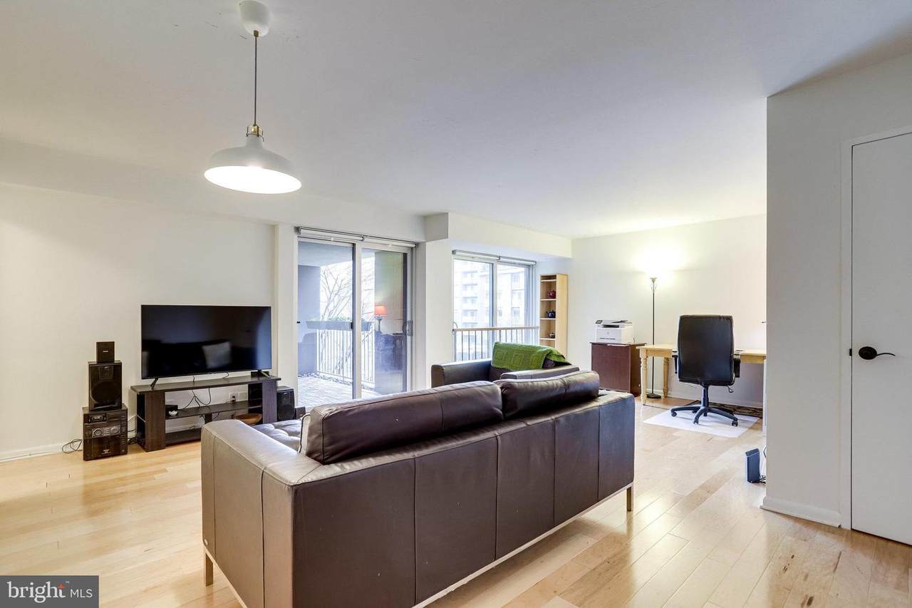 520 N Street - Photo 1