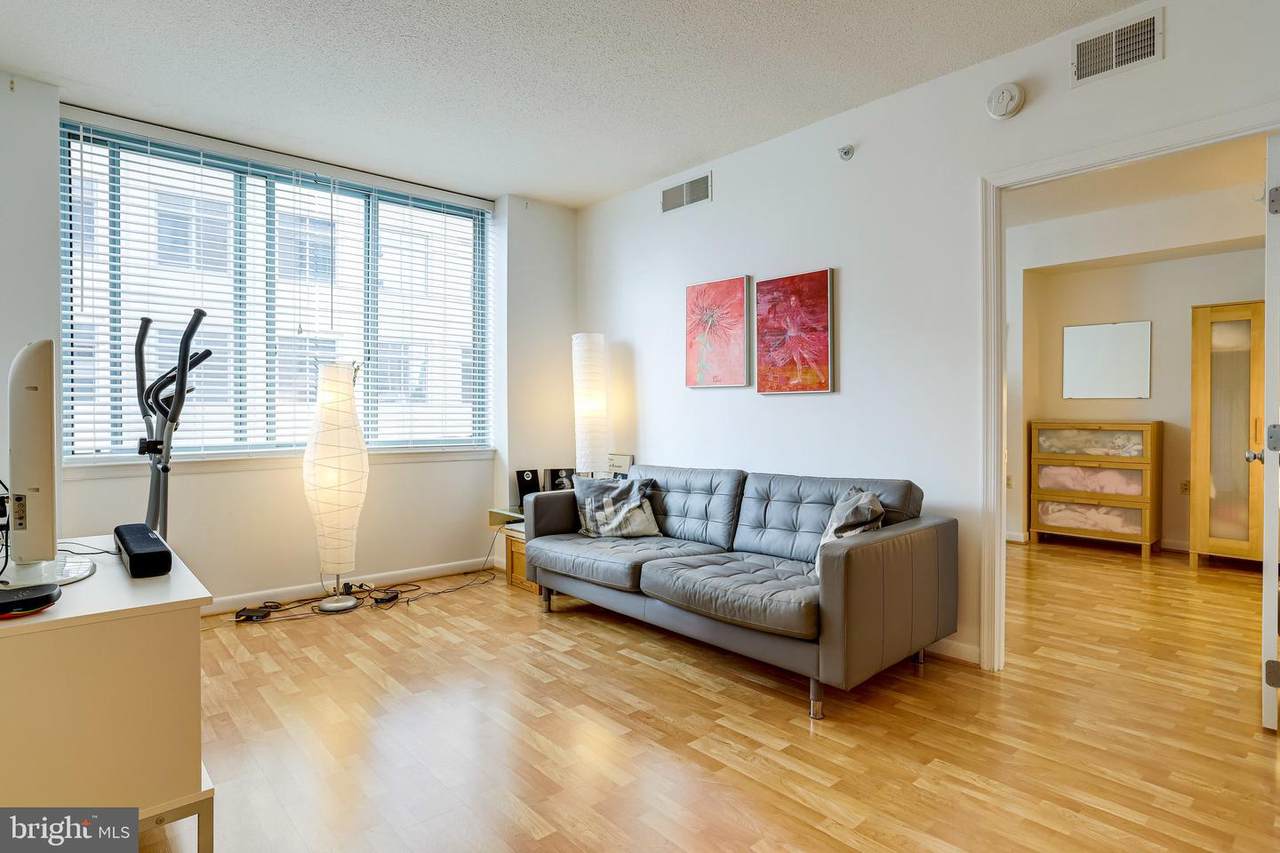 851 Glebe Road - Photo 1