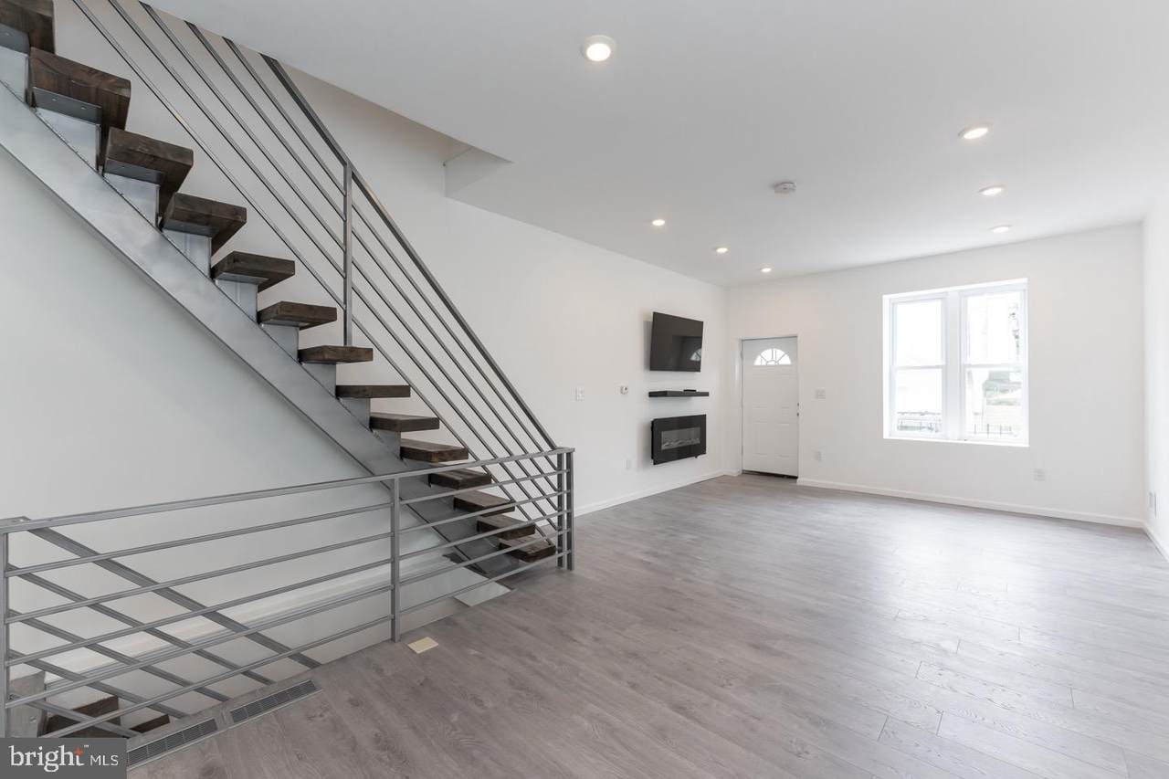2707 Berks Street - Photo 1