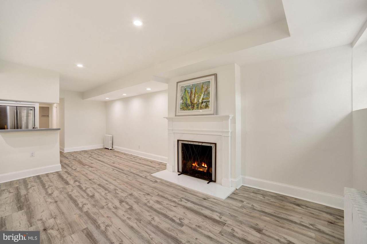 1211 29TH Street - Photo 1