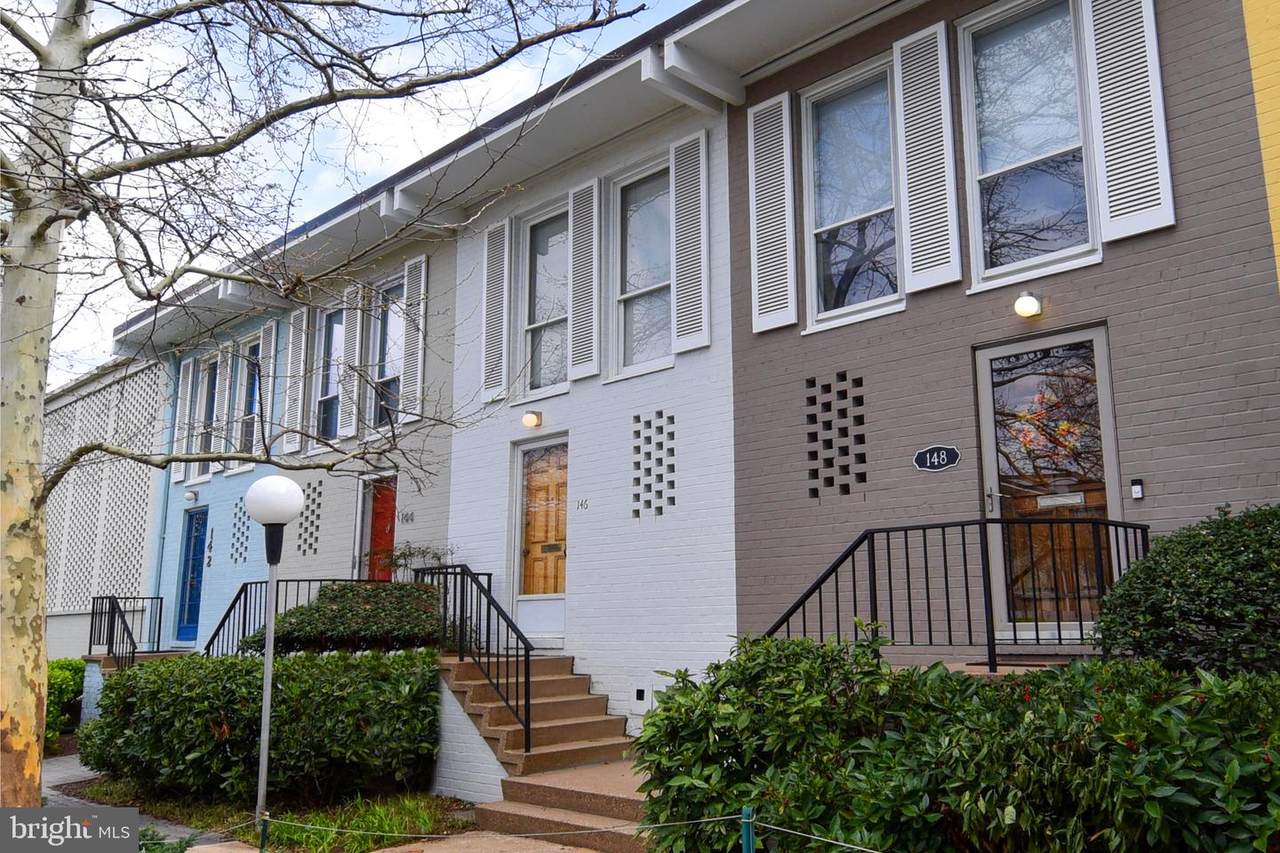 146 G Street - Photo 1