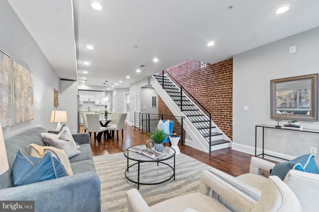 1130 Columbia Road - Photo 1