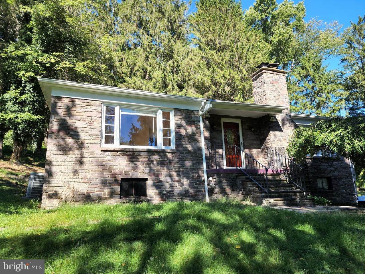 24 Iris Street - Photo 1