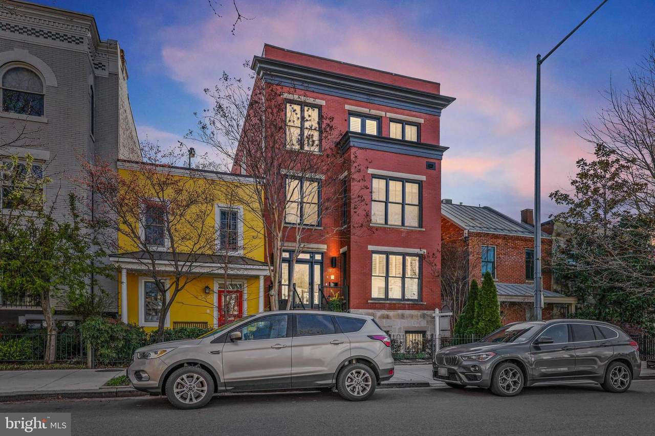 1913 12TH Street - Photo 1