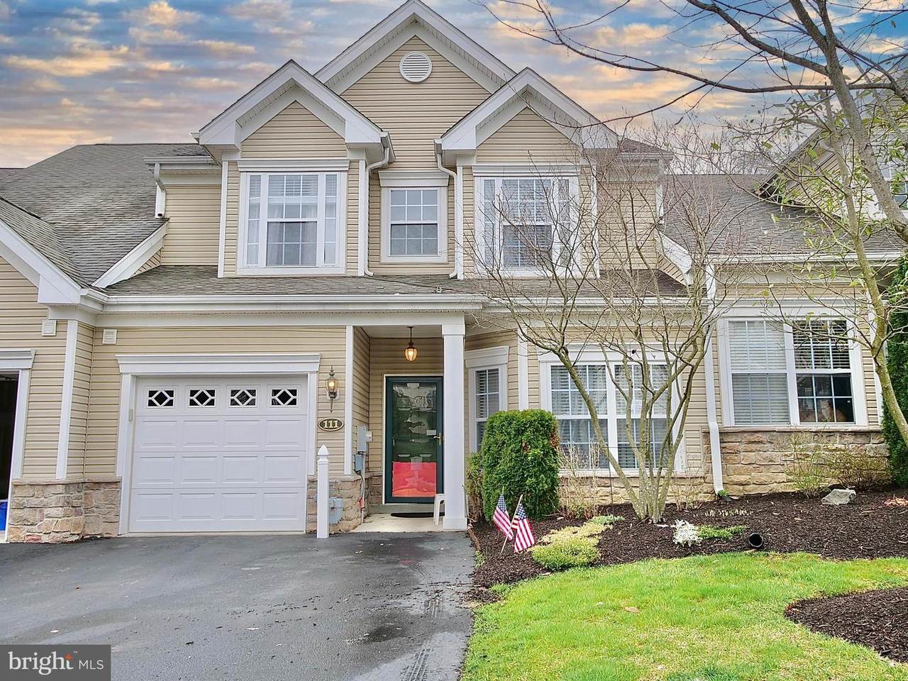 111 Dresner Circle - Photo 1
