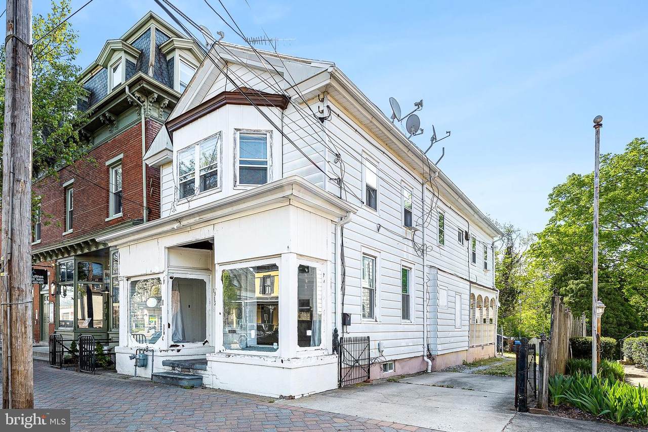 1312 Kings Highway - Photo 1