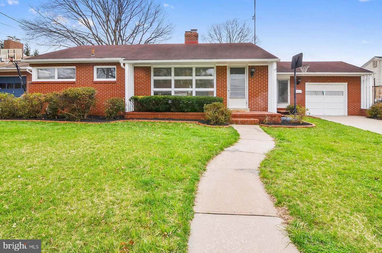 219 Mckinley Avenue - Photo 1