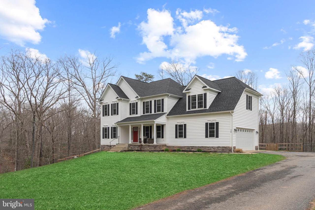 14 Chase Drive - Photo 1