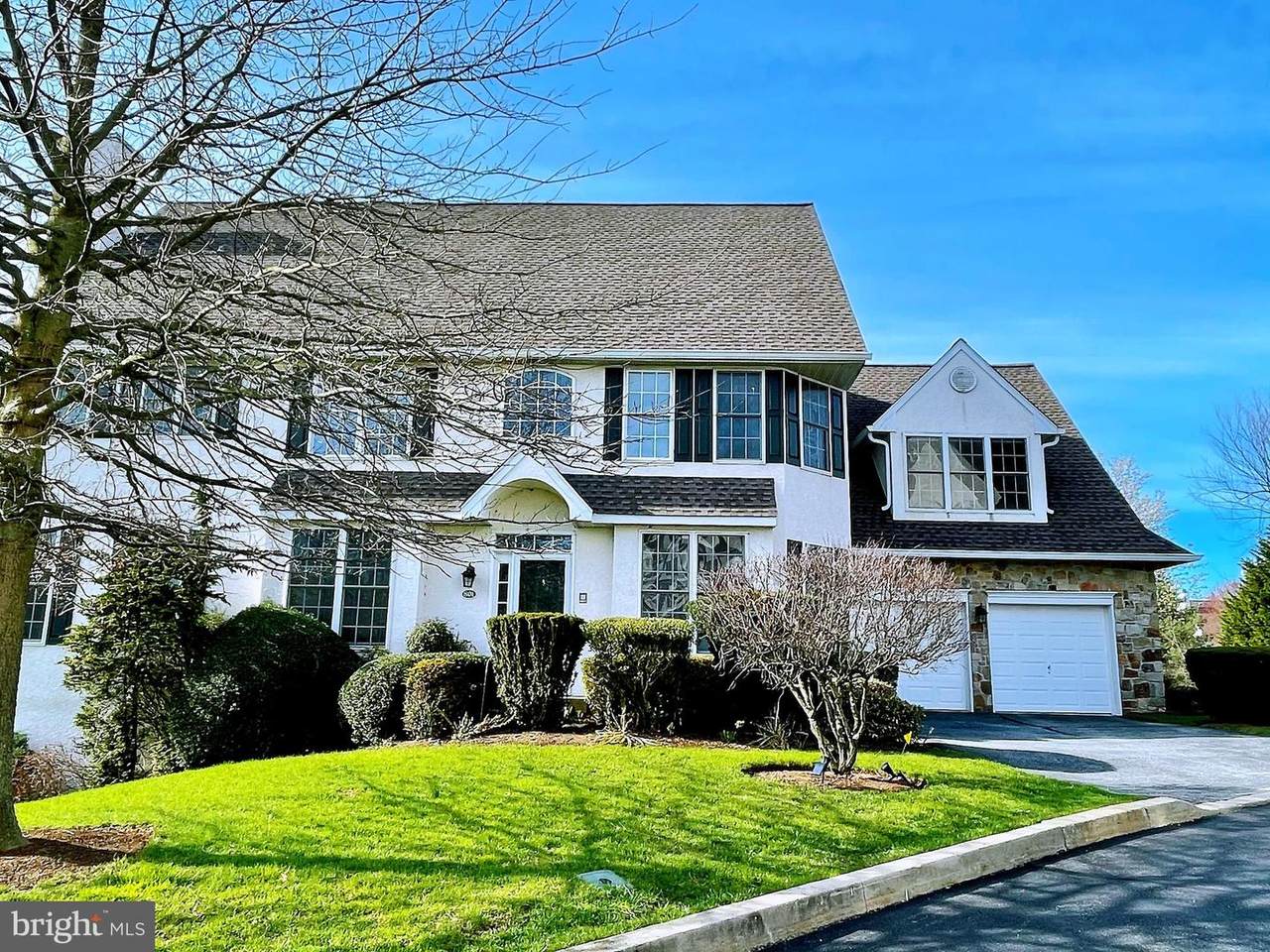 801 Whispering Brooke Drive - Photo 1