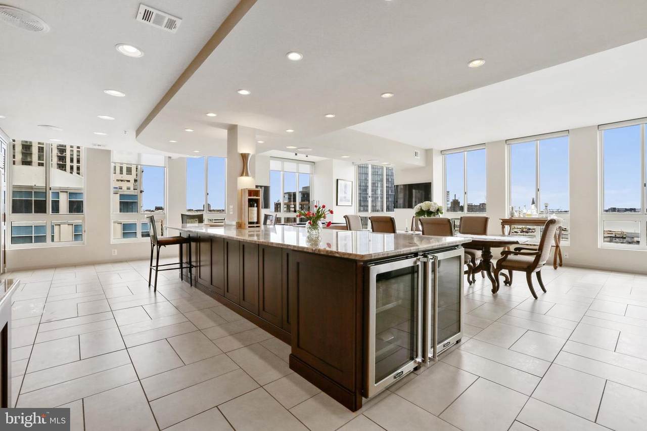 717 President Street - Photo 1