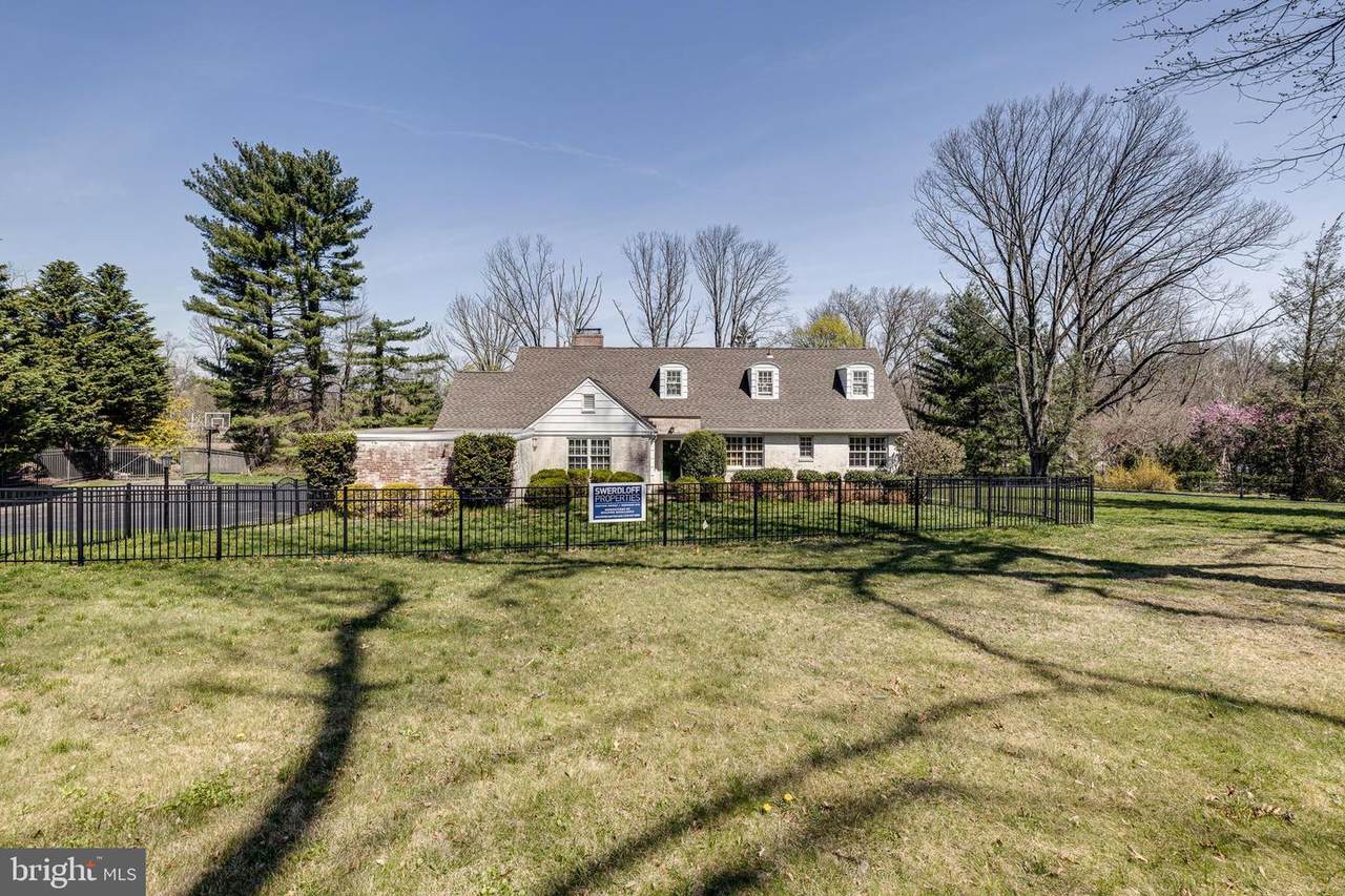738 Mount Moro Road - Photo 1