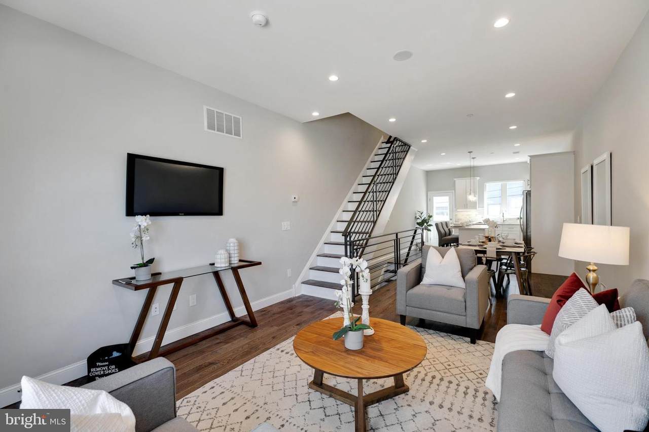 1417 Taylor Street - Photo 1