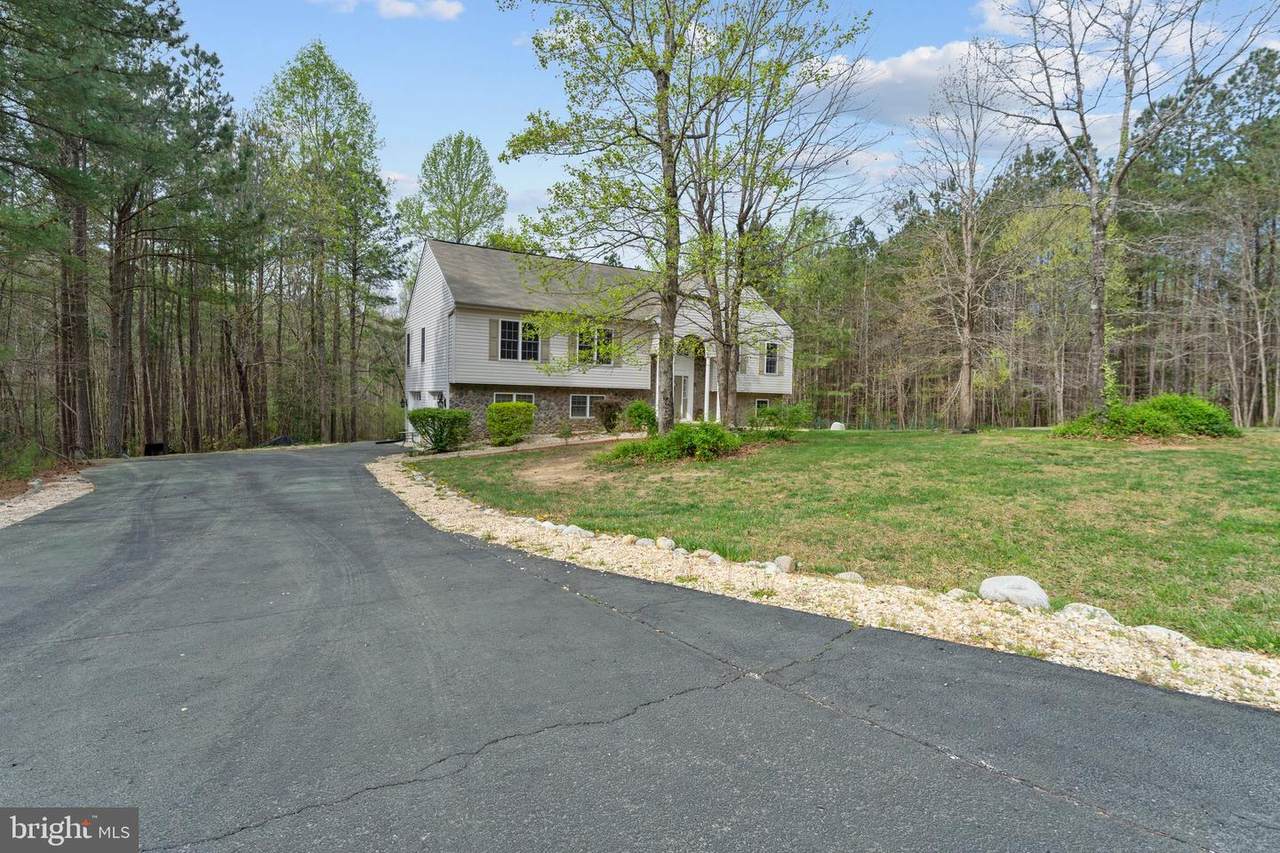 3924 Pinebrook Court - Photo 1