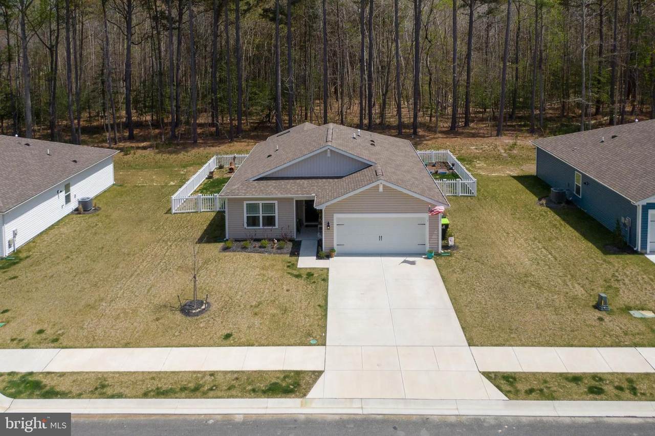 31819 Geyser Court - Photo 1