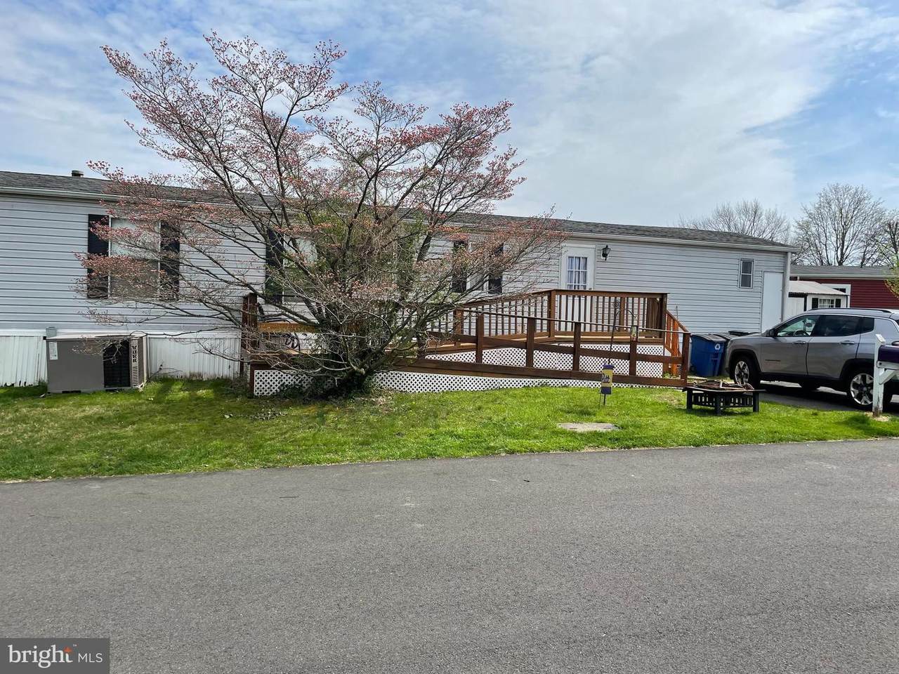 400 Reagan Drive - Photo 1