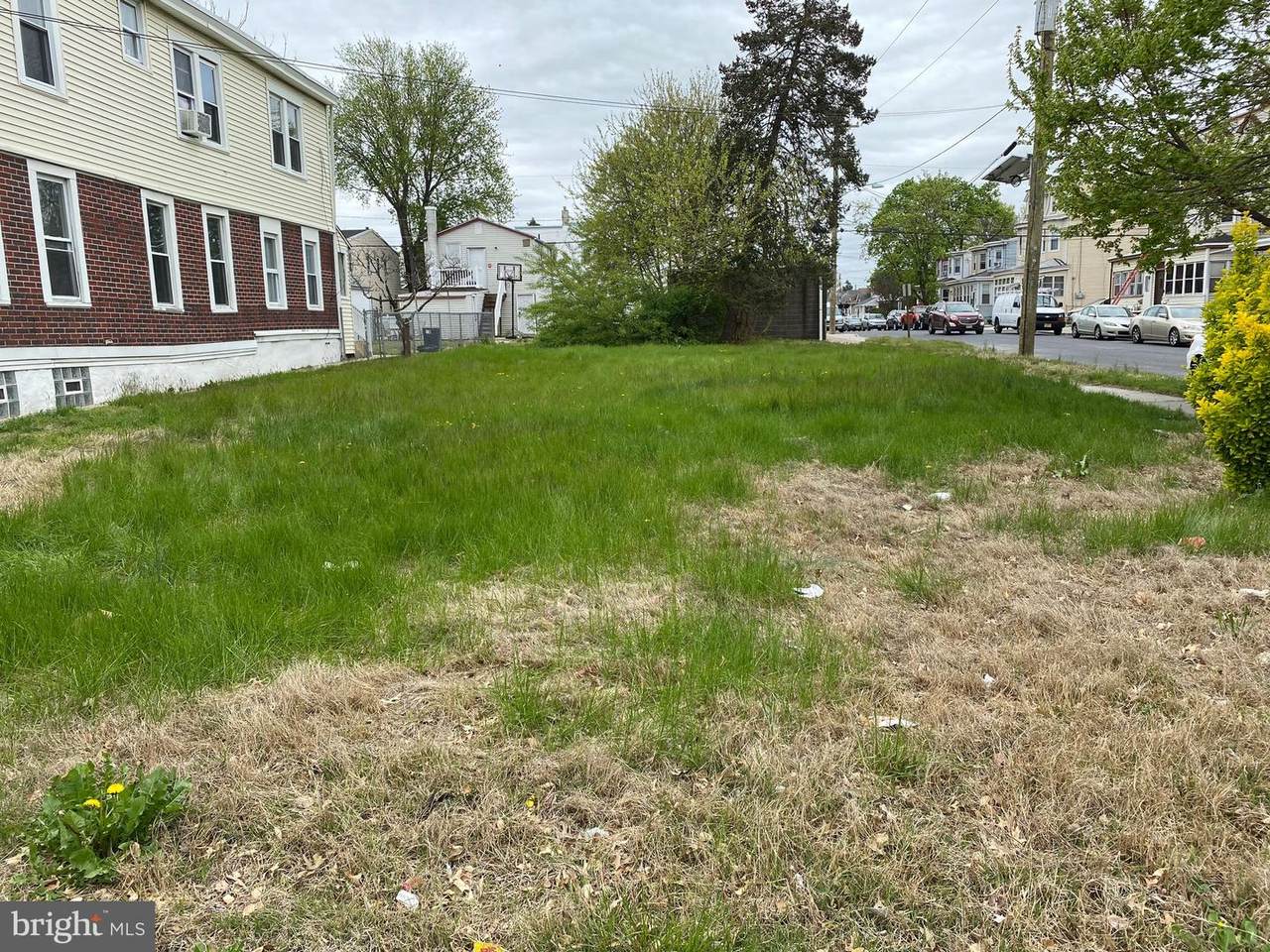 200 Broadway - Photo 1