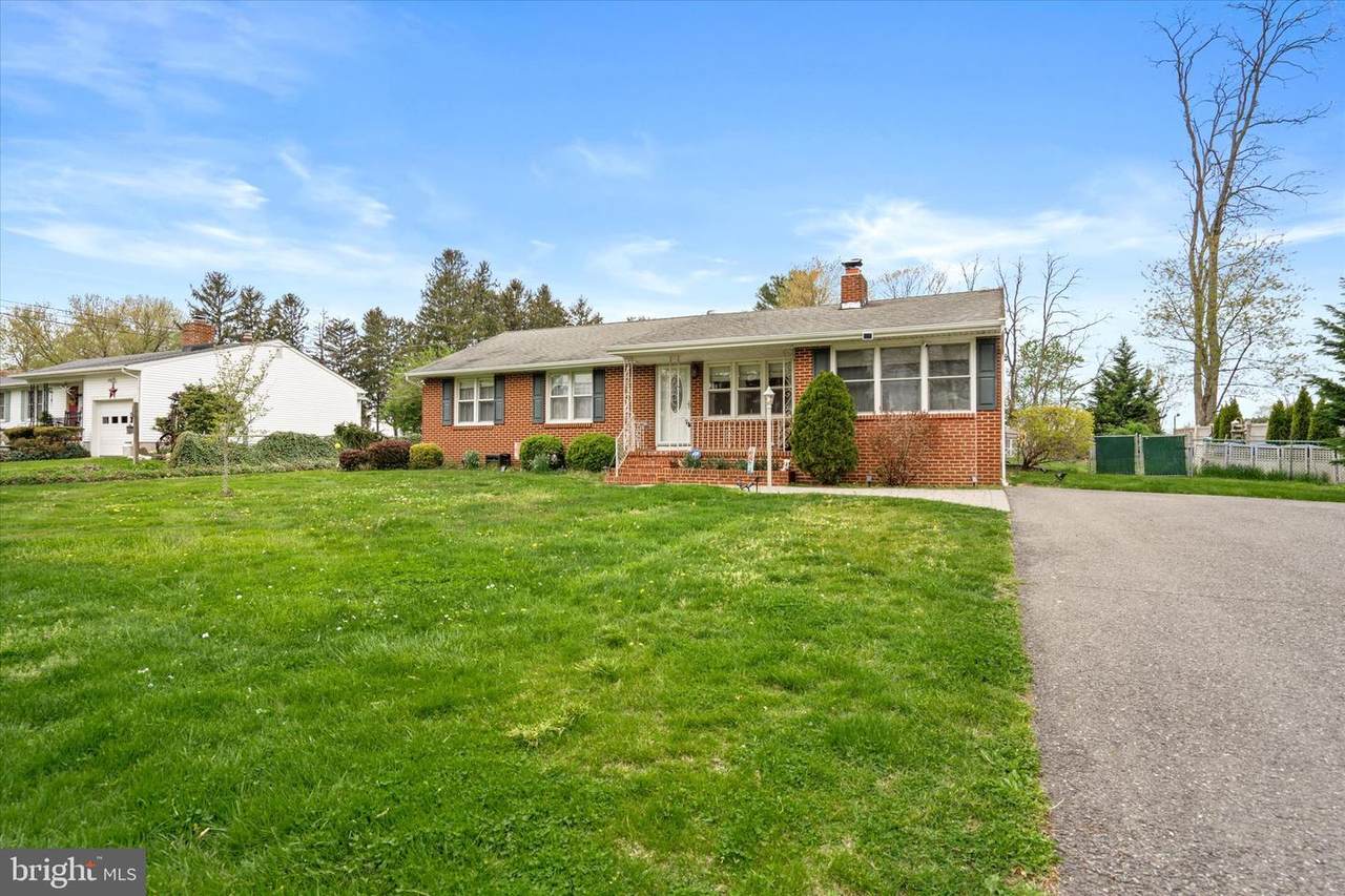 291 White Pine Road - Photo 1