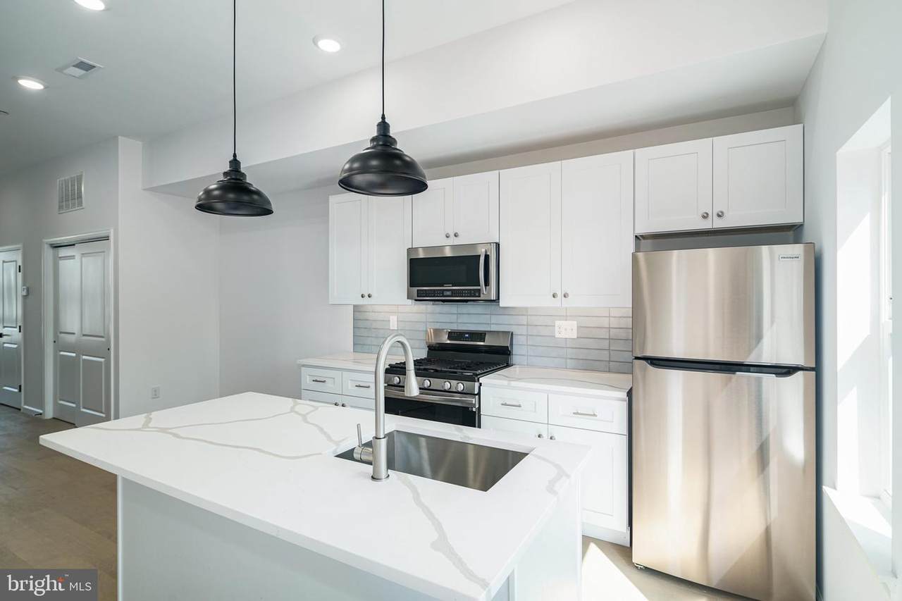2630-34 Manton Street - Photo 1