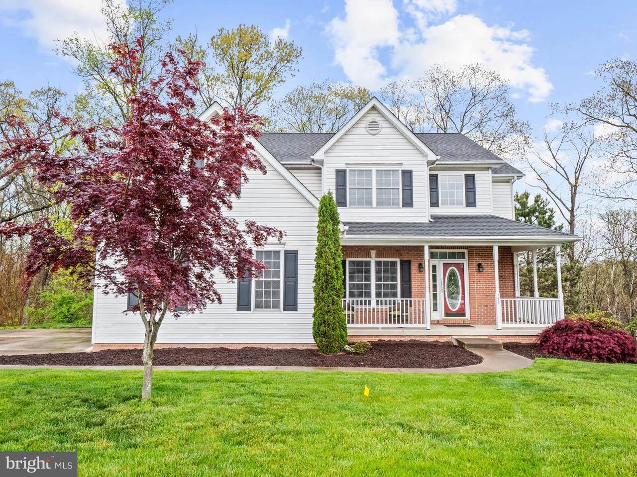 151 Travis Court - Photo 1