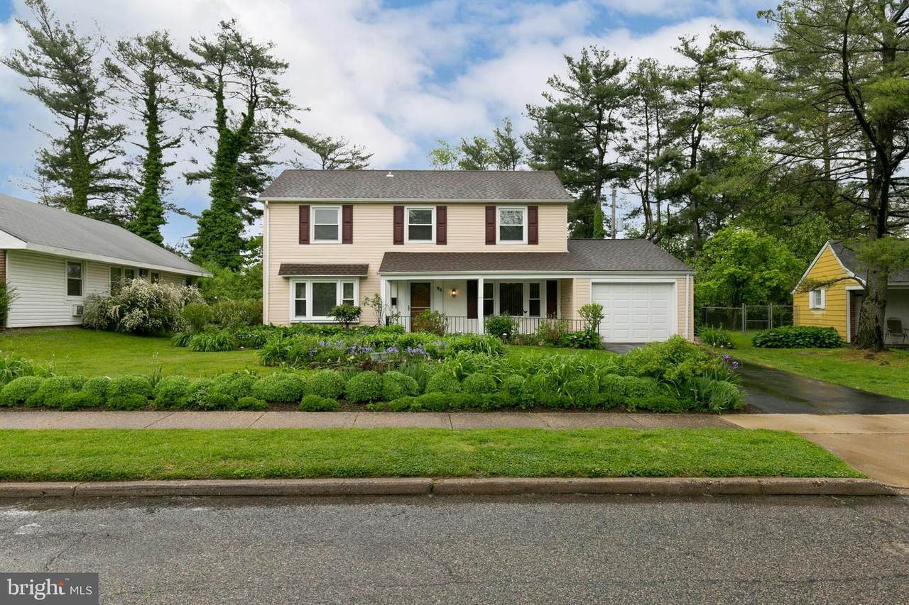 94 Pheasant Lane - Photo 1