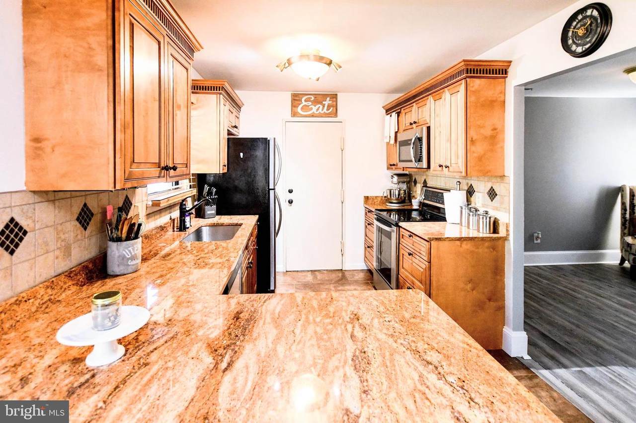15602 Powell Lane - Photo 1