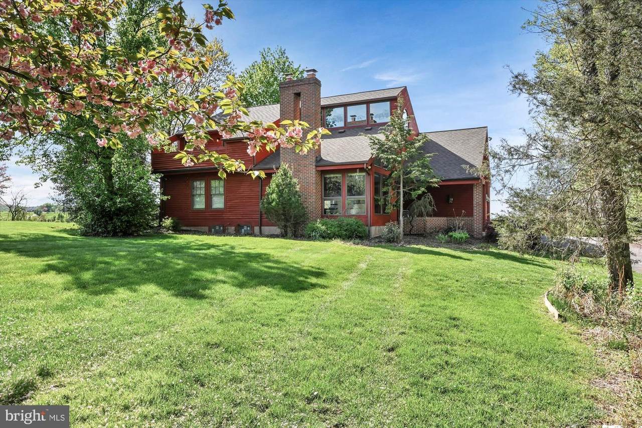 9 Beaver Road - Photo 1