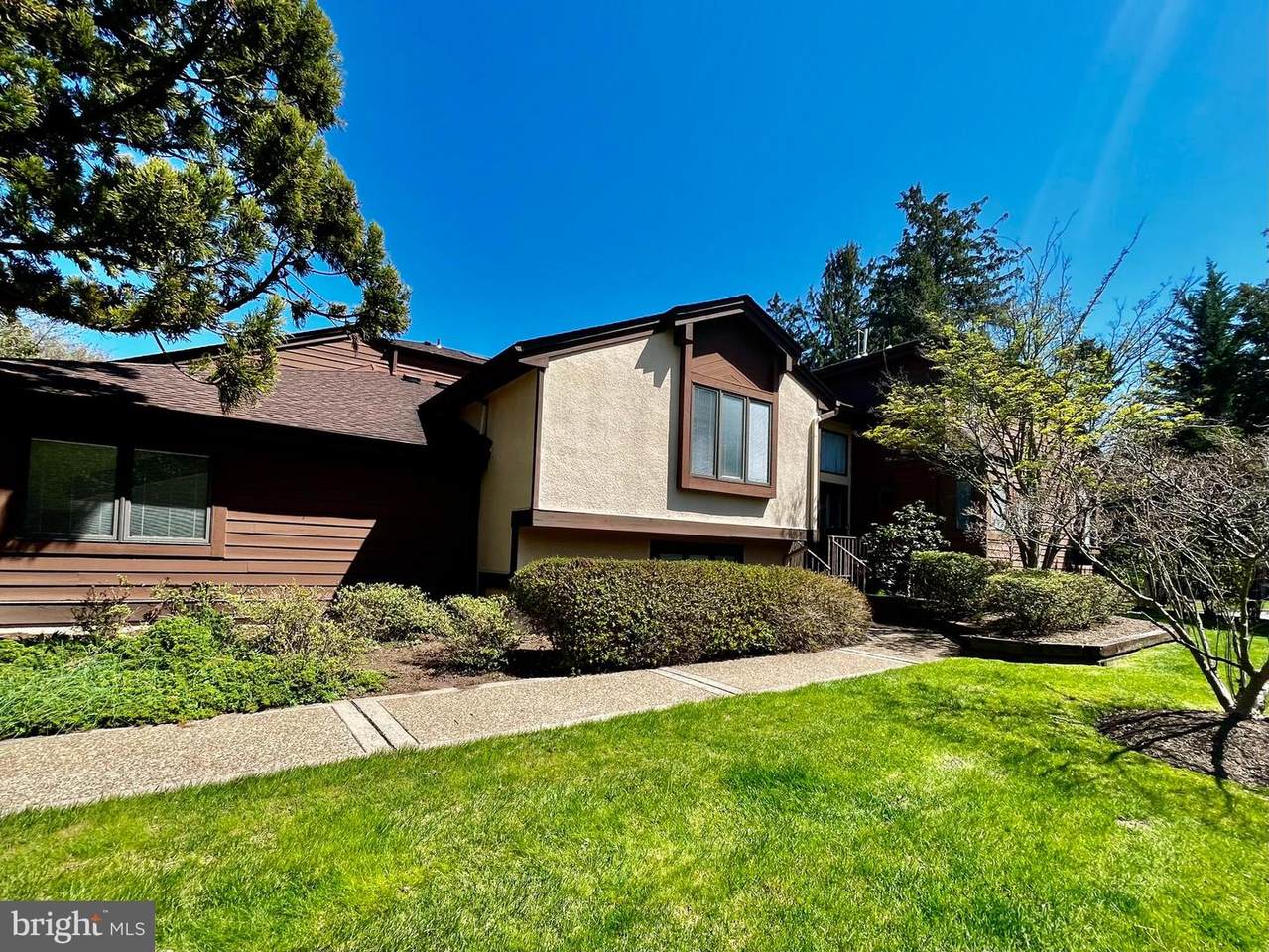387 Sayre Drive - Photo 1