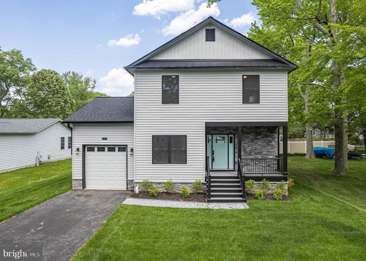 5987 6TH Street - Photo 1