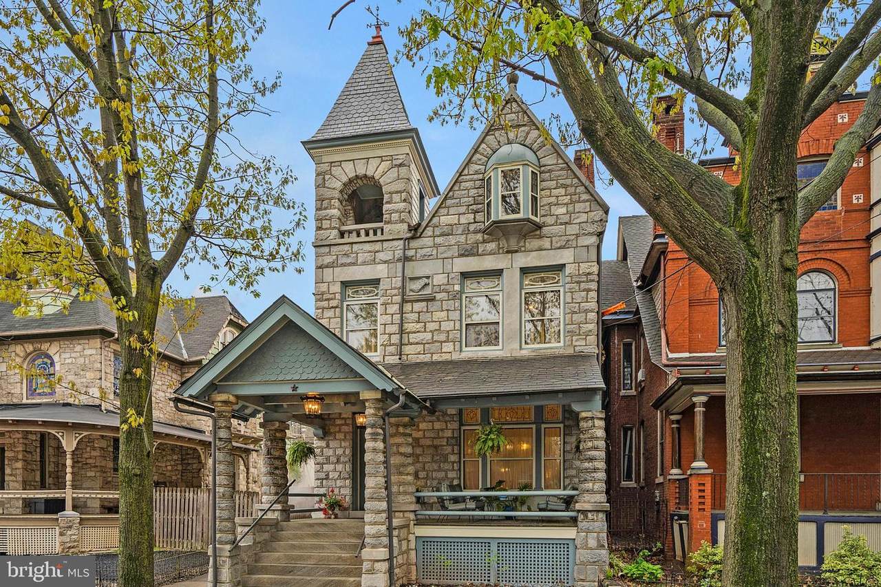 172 Hanover Street - Photo 1