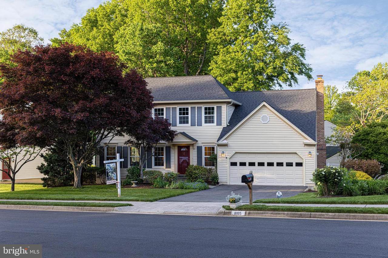 8105 Oak Crest Lane - Photo 1