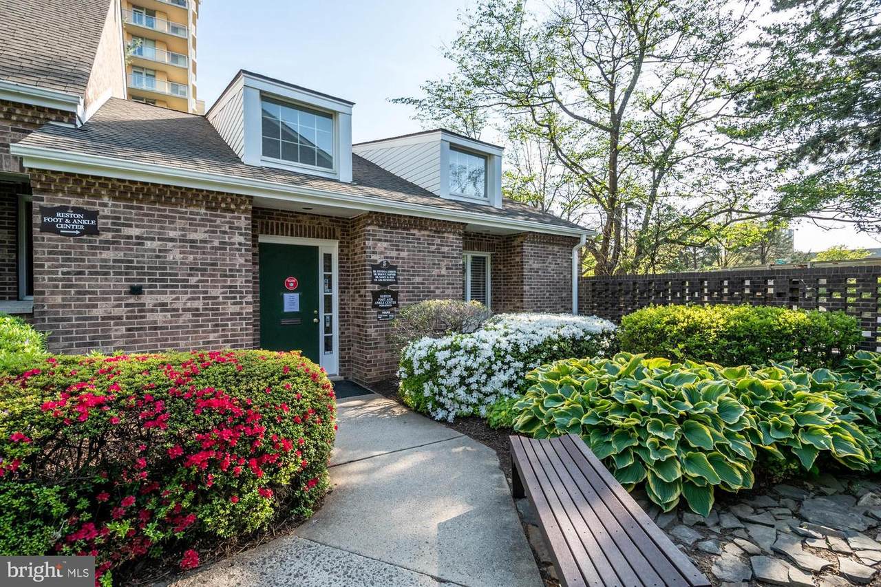 11737 Bowman Green Drive - Photo 1