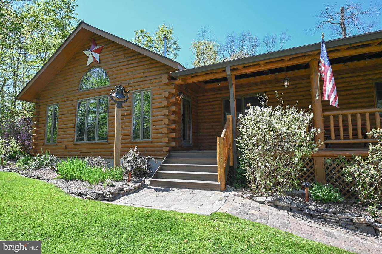 218 Simmons Road - Photo 1