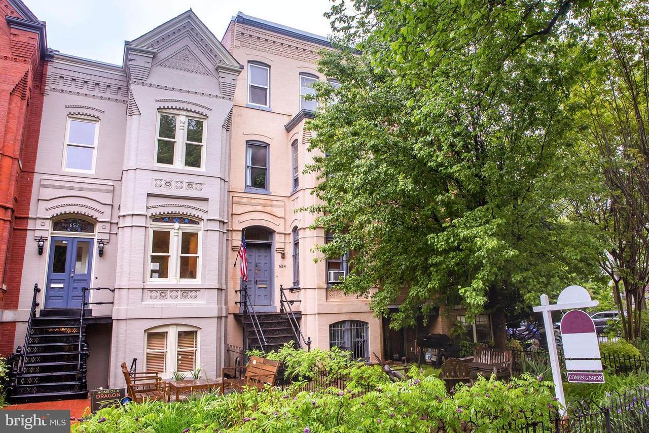 654 Capitol Street - Photo 1