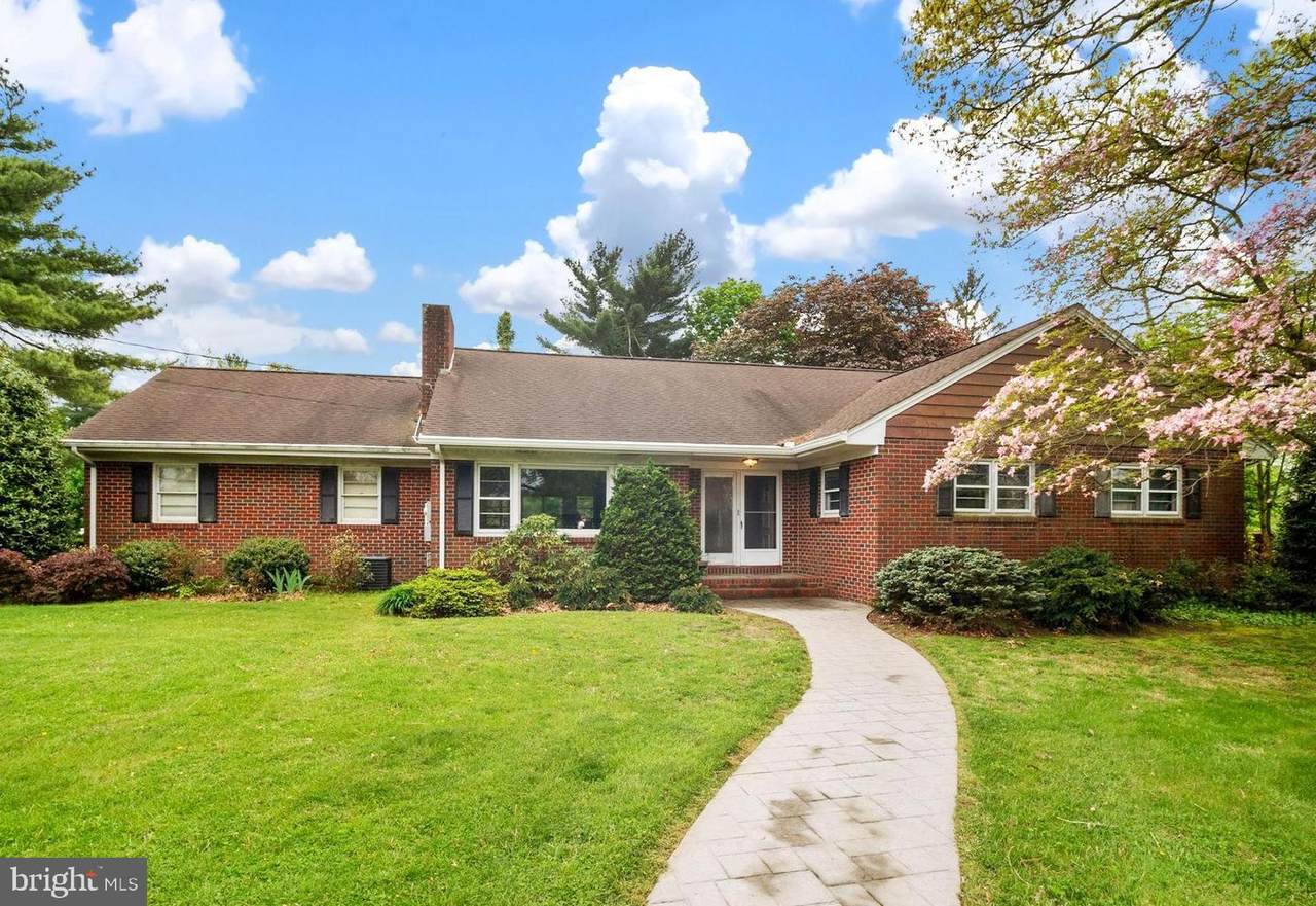 376 Griscom Drive - Photo 1
