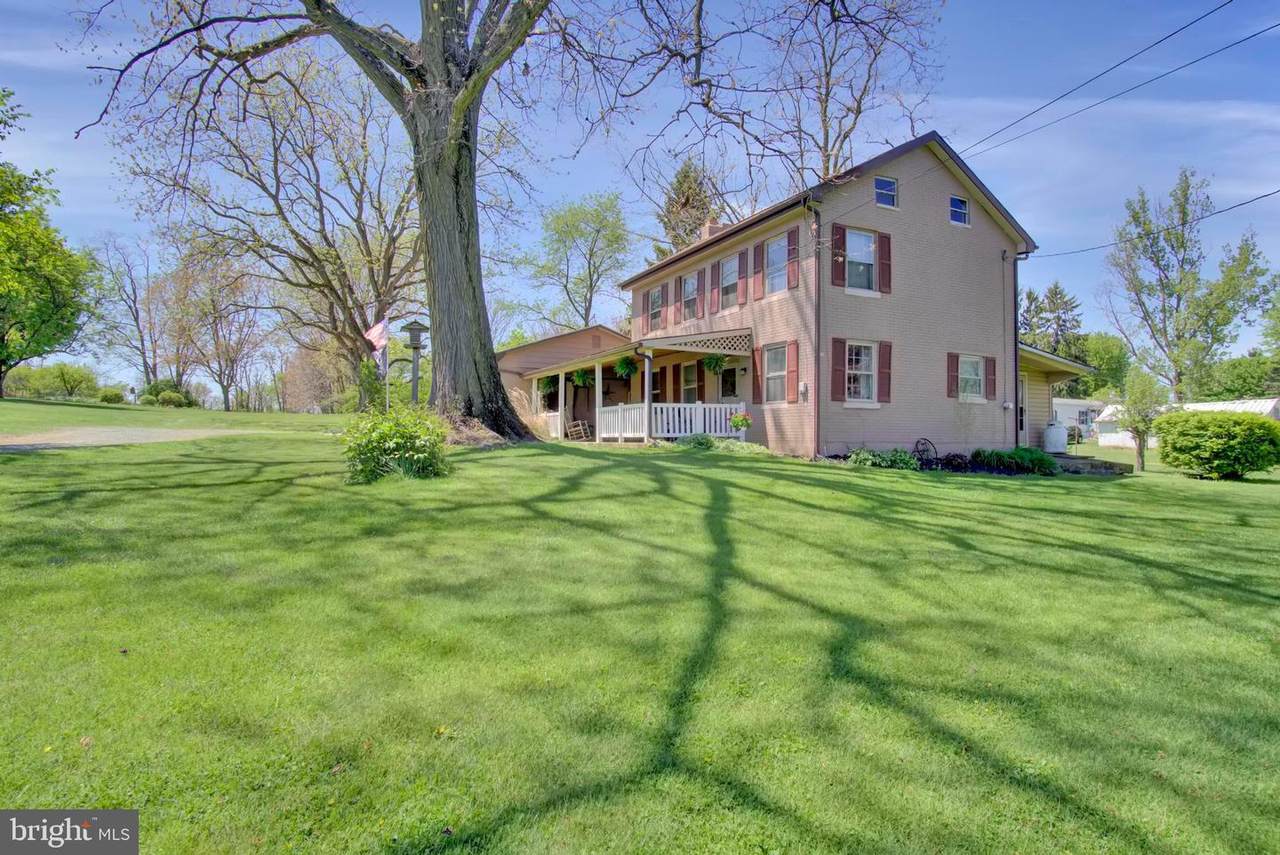 12 Hilltop Lane - Photo 1