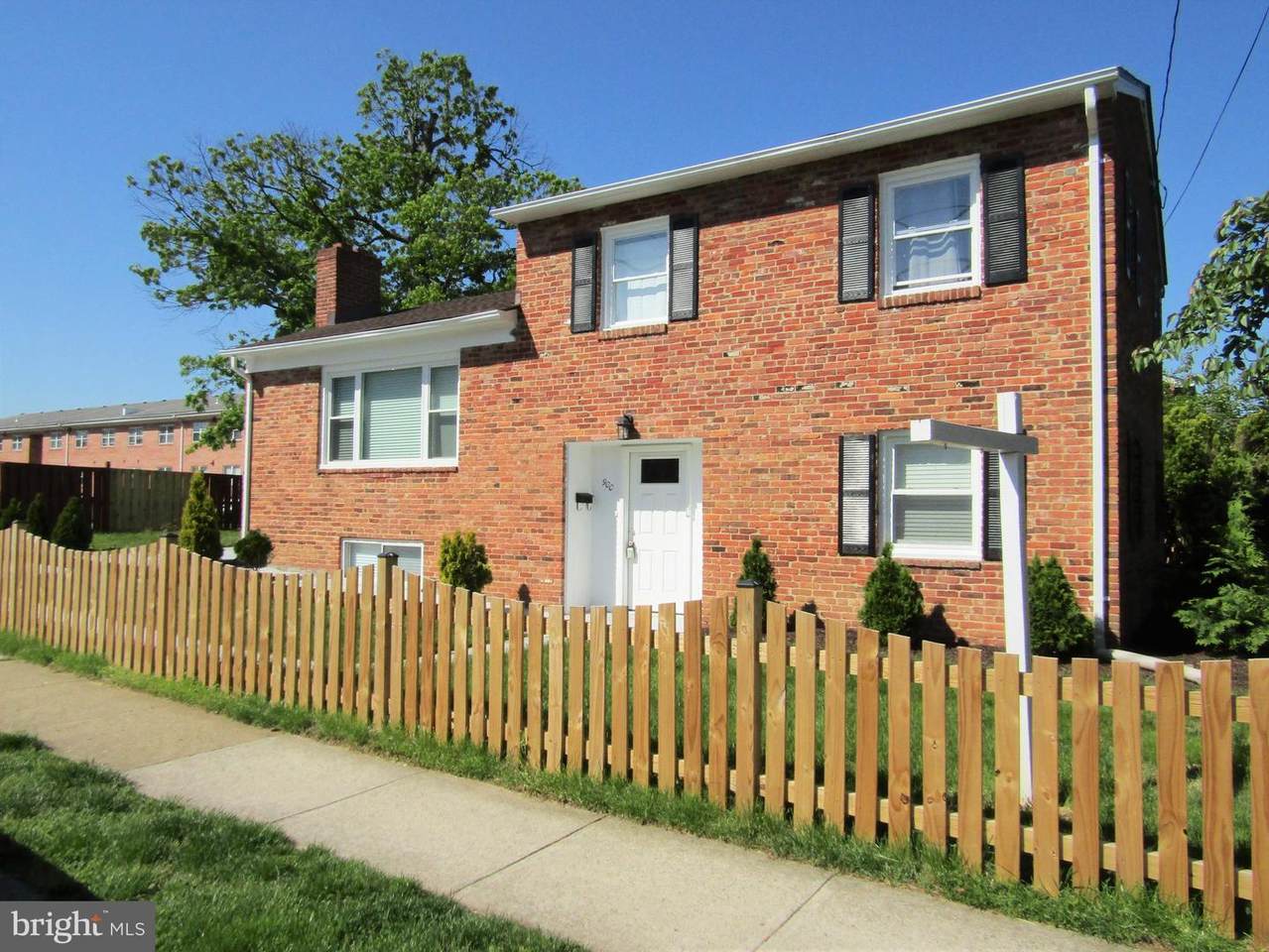 900 Wakefield Street - Photo 1