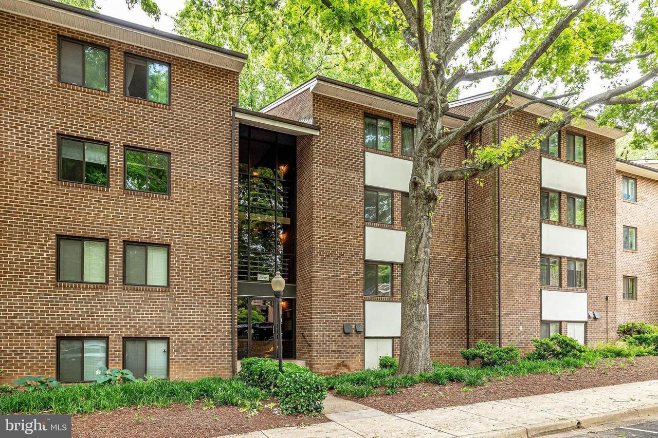 1556 Northgate Square - Photo 1