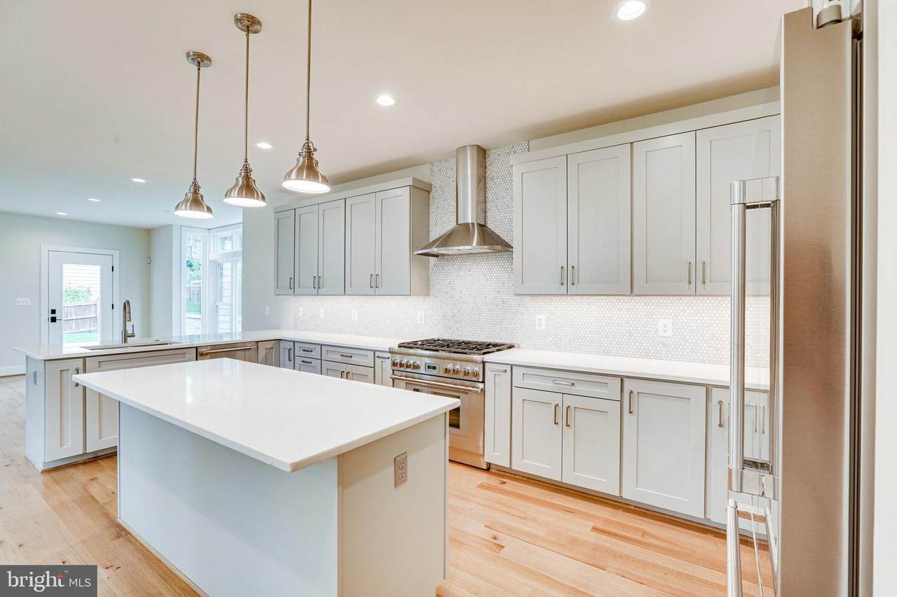 6914 Mount Daniel Drive - Photo 1