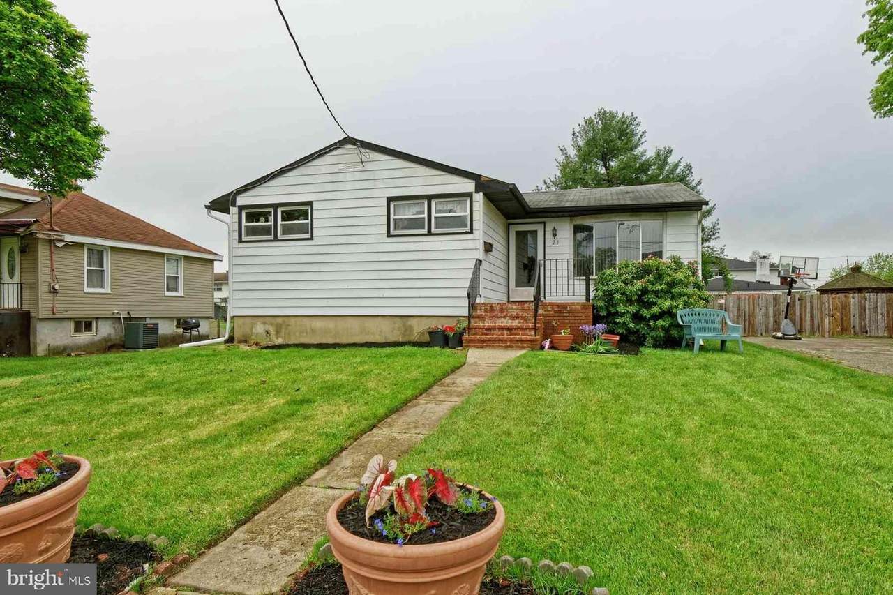 23 Bellevue Avenue - Photo 1
