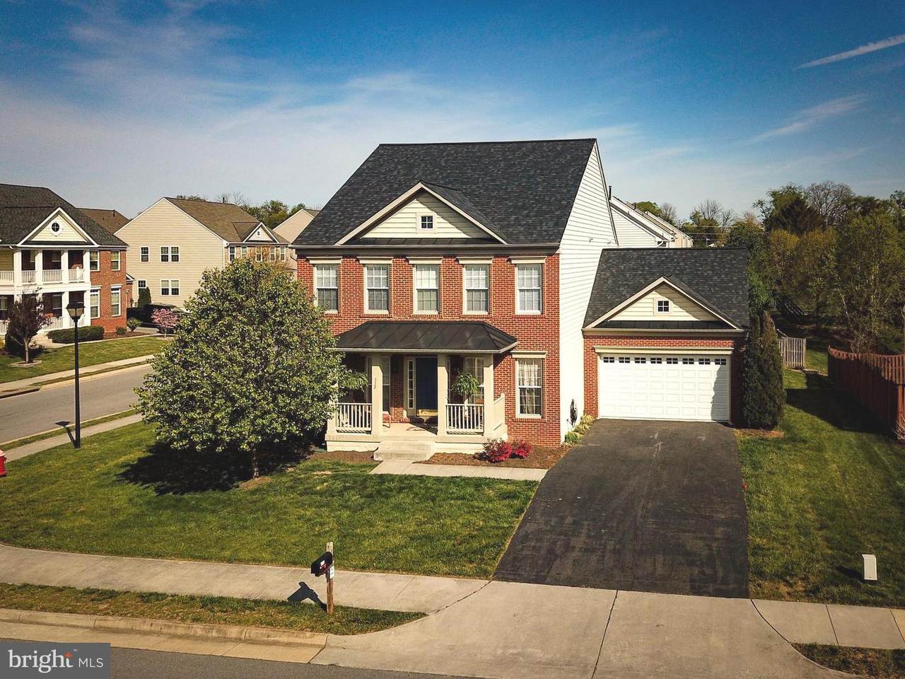 112 Meadowview Drive - Photo 1