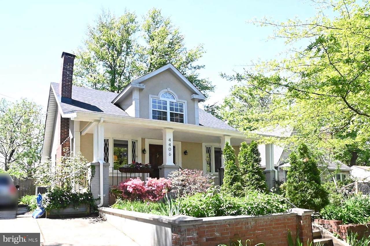 4406 30TH Street - Photo 1